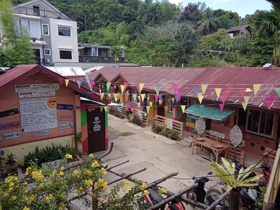 El Nido Hostel Sun Valley 外观 照片